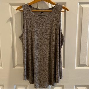 Torrid gray tank size 14/16